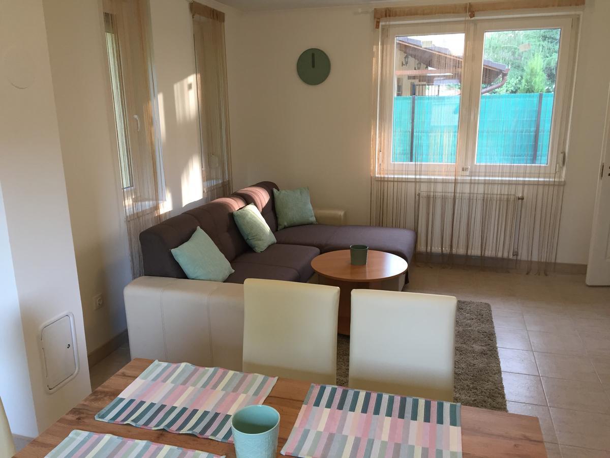 Balatinus Apartmanhaz Siófok Extérieur photo